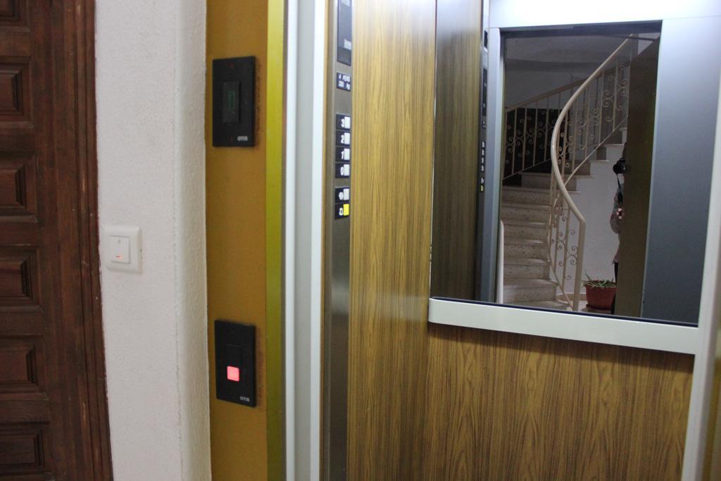 Apartamento Orange เดเนีย ภายนอก รูปภาพ